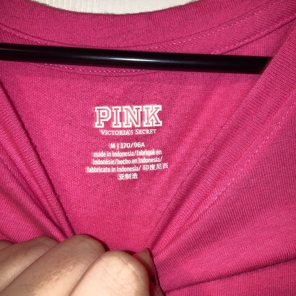Pink VS short sleeve T-shirt - Picture 3 of 3